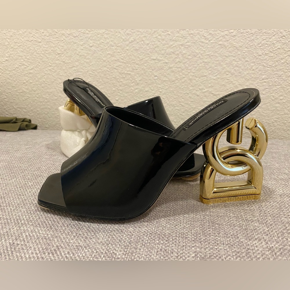 Heels 👠